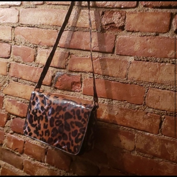 Animal Print Patent Leather Purse - Picture 2 of 8